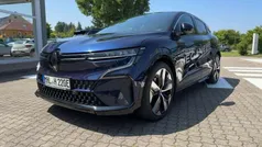 Nachtblau metallic, black pea Gebraucht 2022 Renault Mégane Techno Limousine | 28.245 € (Fairer Preis)