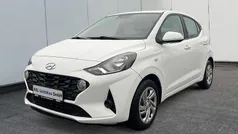 Polar white Gebraucht 2021 Hyundai i10 Select Kleinwagen | 8.490 €