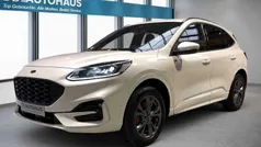Weiß Gebraucht 2022 Ford Kuga ST-Line SUV | 27.830 € (Fairer Preis)