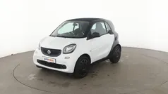Weiß Gebraucht 2017 Smart ForTwo Coupé Kleinwagen | 7.990 € (Superpreis)