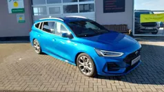 Dynamicblau Gebraucht 2024 Ford Focus ST-Line X Kombi | 28.490 € (Fairer Preis)