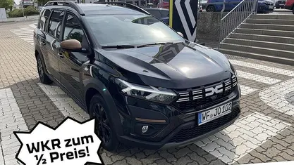 Gebraucht Dacia Jogger Extreme 101 PS (74 kW) 2025 Perlmuttschwarz metallic (schwarz) Van / Kleinbus
