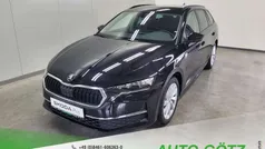 Graphitegrau metallic Gebraucht 2024 Skoda Octavia Selection Kombi | 29.490 € (Guter Preis)
