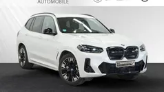 Weiss Gebraucht 2023 BMW iX3 M Sport SUV | 50.888 € (Fairer Preis)