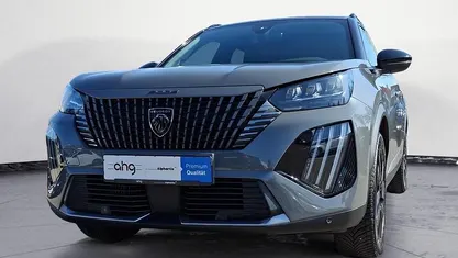 Gebraucht Peugeot 2008 GT 131 PS (96 kW) 2024 Grau SUV