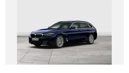 Usata BMW 530e Sport Line 184 CV (135 kW) 2022 Blu Station wagon