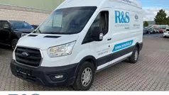 Weiss Gebraucht 2022 Ford Transit Trend Kombi | 27.290 € (Fairer Preis)
