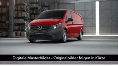 Rot Gebraucht 2022 Mercedes Vito Van / Kleinbus | 28.501 € (Fairer Preis)