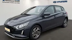 Aurora grey metallic Gebraucht 2025 Hyundai i20 Trend Kleinwagen | 22.420 € (Fairer Preis)