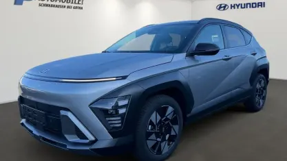 Neu Hyundai Kona Trend 100 PS (73 kW) 2025 Silber SUV