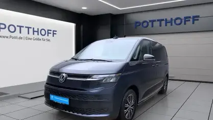 Gebraucht VW Multivan Life 218 PS (160 kW) 2023 Blau Van / Kleinbus