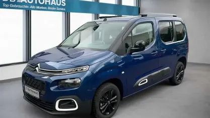 Used Citroën Berlingo Shine 102 HP (75 kW) 2024 Blue Minivan