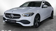 Weiß Gebraucht 2024 Mercedes C200 Avantgarde Kombi | 36.880 € (Fairer Preis)