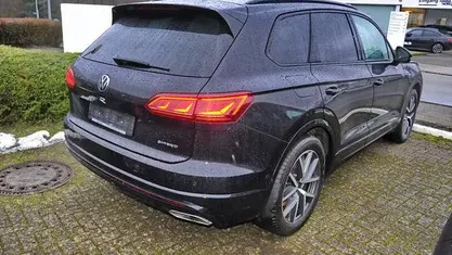 Gebraucht VW Touareg R 462 PS (339 kW) 2021 SUV