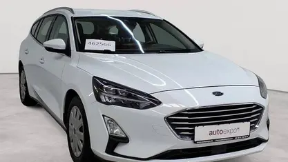 Frostweiß Gebraucht 2022 Ford Focus Cool & Connect Kombi | 11.590 € (Fairer Preis)