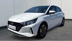 Weiß Gebraucht 2021 Hyundai i20 Intro Edition Limousine | 15.990 € (Fairer Preis)