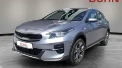 Grau Gebraucht 2020 Kia XCeed Vision SUV | 19.990 € (Fairer Preis)