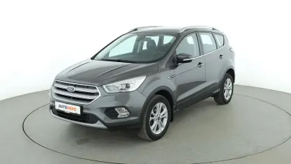 Gebraucht Ford Kuga Titanium 150 PS (110 kW) 2018 Grau SUV