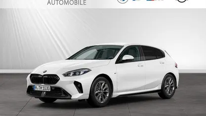 Gebraucht BMW 123 M Sport 218 PS (160 kW) 2025 Alpinweiss Kleinwagen