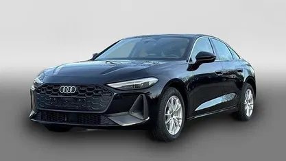 Mythosschwarz metallic Neu 2025 Audi A5 Comfort Limousine | 50.680 € (Superpreis)