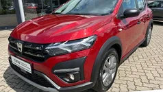Kalaharirot (rot) (rot) Gebraucht 2021 Dacia Sandero Essentiel Kleinwagen | 9.980 €
