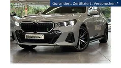 Grau Gebraucht 2024 BMW 550e M Sport Limousine | 79.880 € (Superpreis)