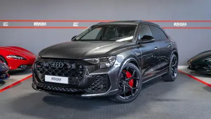 Ny Audi RS Q8 Performance 640 HK (470 kW) 2026 Grå SUV