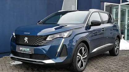 Gebraucht Peugeot 5008 GTi 136 PS (100 kW) 2023 Blau SUV