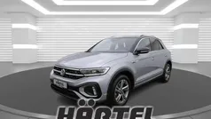 Pyritsilber (silver), metallic Gebraucht 2024 VW T-Roc R-line SUV | 31.200 € (Fairer Preis)