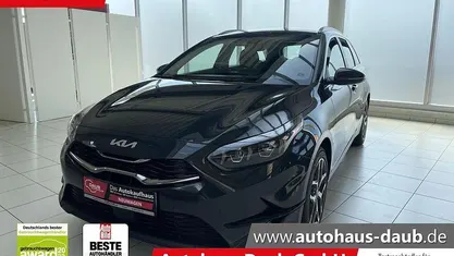 Neu Kia Ceed Sportswagon Spirit 140 PS (102 kW) 2025 Pentametal grau Kombi