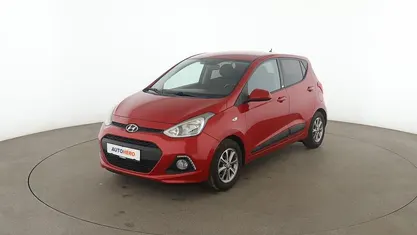 Rot Gebraucht 2016 Hyundai i10 Passion Kleinwagen | 8.150 € (Fairer Preis)