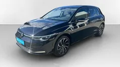 Schwarz Gebraucht 2023 VW Golf VIII Style Kleinwagen | 28.490 € (Fairer Preis)
