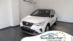 "candy" weiss Gebraucht 2022 Seat Arona FR SUV | 19.980 € (Fairer Preis)
