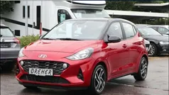 Dragon red/ phantom black Gebraucht 2023 Hyundai i10 Trend Kleinwagen | 16.990 € (Fairer Preis)