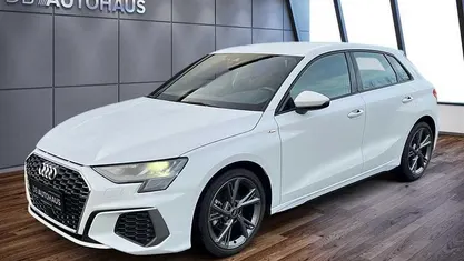 Gebraucht Audi A3 S-Line 110 PS (80 kW) 2024 Limousine