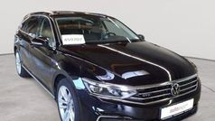 Deep black perleffekt Gebraucht 2021 VW Passat GTE Kombi | 22.990 € (Fairer Preis)