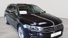 Deep black perleffekt Gebraucht 2021 VW Passat GTE Kombi | 22.990 € (Fairer Preis)