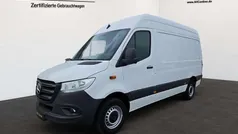 Arktikweiß Gebraucht 2024 Mercedes Sprinter Van | 42.245 € (Fairer Preis)