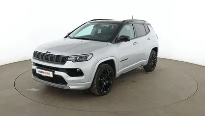 Gebraucht Jeep Compass 60 PS (44 kW) 2022 Grau SUV