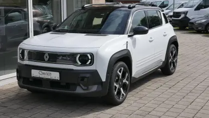 Neu Renault 4 E-Tech Komfort 77 kW (106 PS) 2026 Arktisweiß mit schwarzem dach SUV