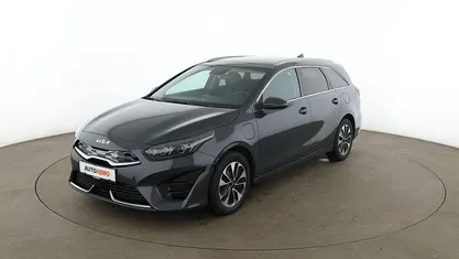 Gebraucht Kia Ceed Platinum Edition 2023 Grau Kleinwagen