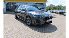Magneticgrau Gebraucht 2023 Ford Focus ST-Line X Kombi | 22.950 € (Fairer Preis)