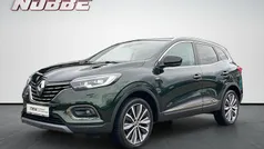 Uralgrün metallic Gebraucht 2019 Renault Kadjar Bose Edition SUV | 14.990 € (Fairer Preis)