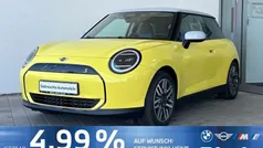 Sunny side yellow Neu 2024 Mini Cooper SE Classic Kleinwagen | 31.995 € (Fairer Preis)