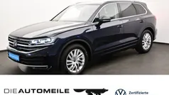 Meloe blue kristalleffekt Gebraucht 2024 VW Touareg Elegance SUV | 54.980 € (Guter Preis)