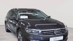 Mangangrau metallic Gebraucht 2020 VW Passat Elegance Kombi | 21.890 € (Fairer Preis)