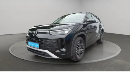 Gebraucht VW Tayron Life 150 PS (110 kW) 2025 Grenadillschwarz metallic SUV