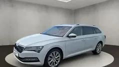 Moonweiß perleffekt Gebraucht 2024 Skoda Superb Style Kombi | 36.800 € (Fairer Preis)