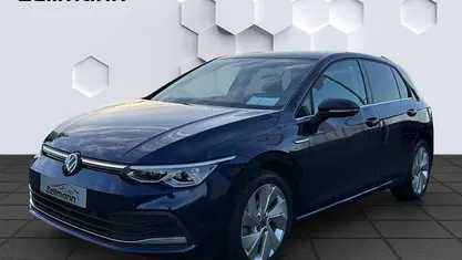 Usata VW Golf VIII Style 150 CV (110 kW) 2022 Blu Berlina