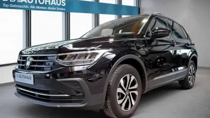 Używany VW Tiguan Active 245 KM (180 kW) 2022 Czarny SUV